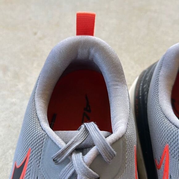 Altra Paradigm 5 Running Shoes Men’s Size 10 - Picture 5 of 13